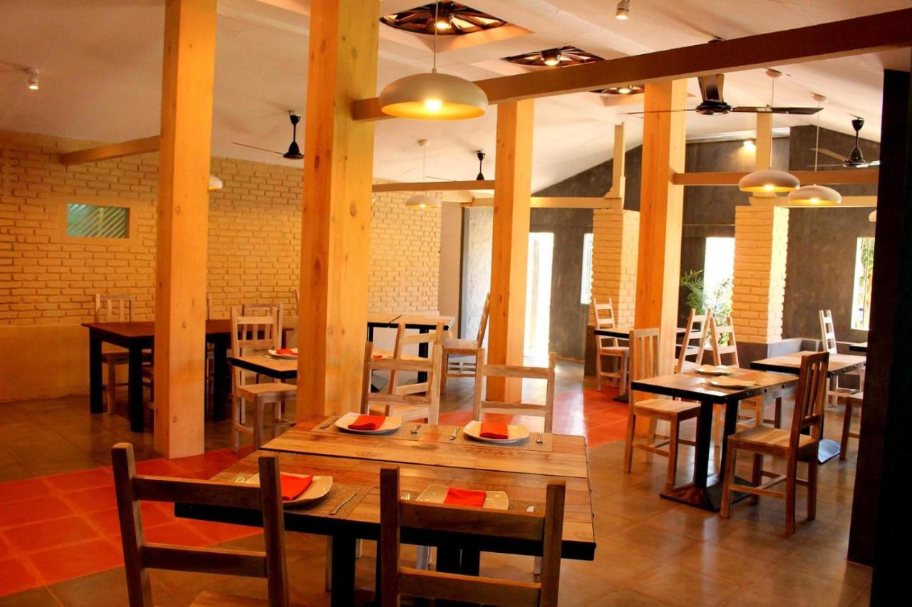 Morning Star Resorts Negombo Exterior photo