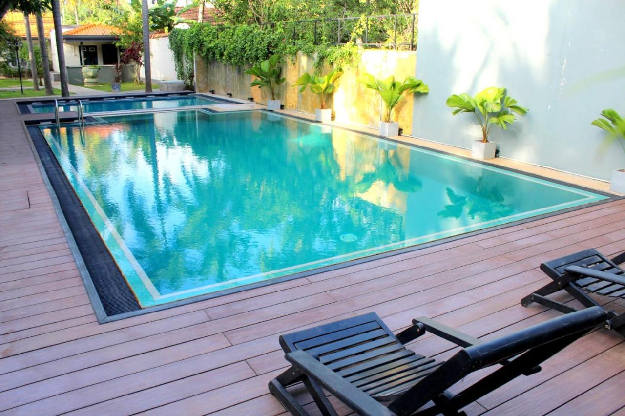Morning Star Resorts Negombo Exterior photo